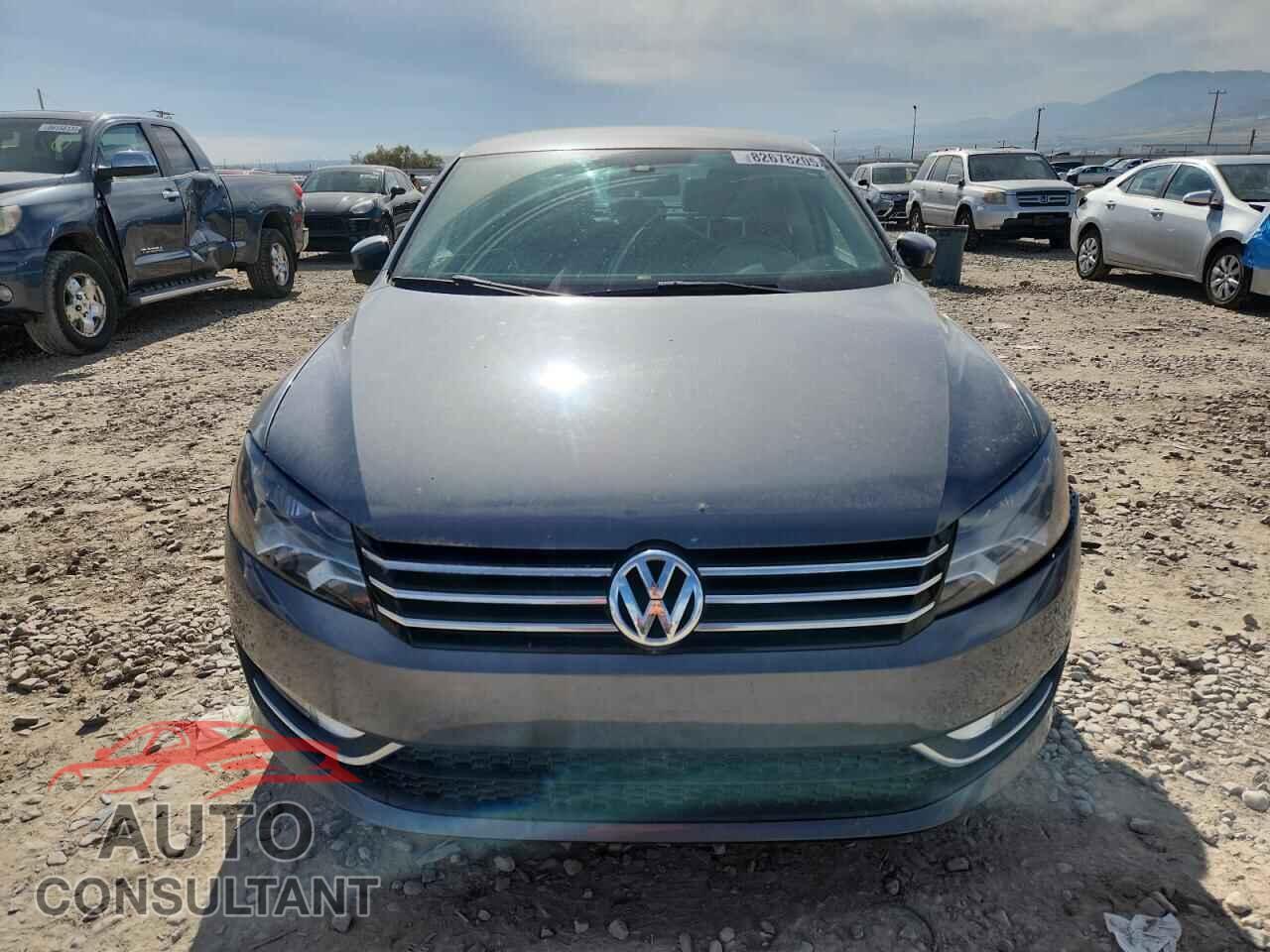 VOLKSWAGEN PASSAT 2015 - 1VWAT7A36FC098758