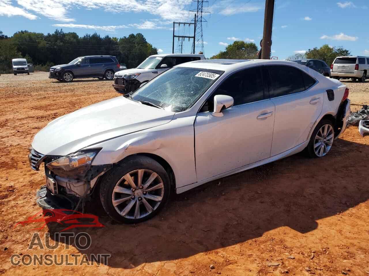 LEXUS IS 2015 - JTHBF1D24F5071415