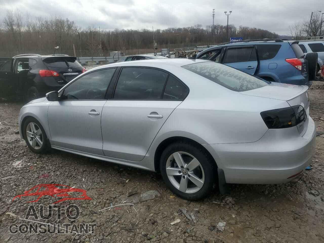 VOLKSWAGEN JETTA 2012 - 3VWLL7AJ3CM337426