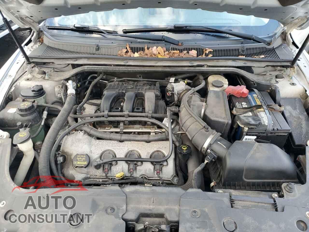 FORD TAURUS 2010 - 1FAHP2JW1AG103875