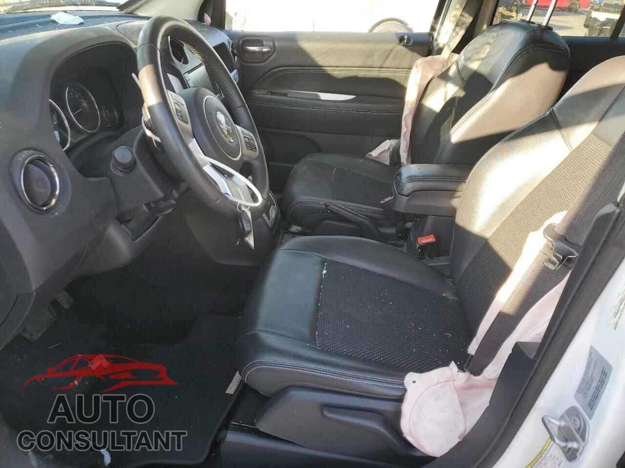 JEEP COMPASS 2017 - 1C4NJDEB7HD205159
