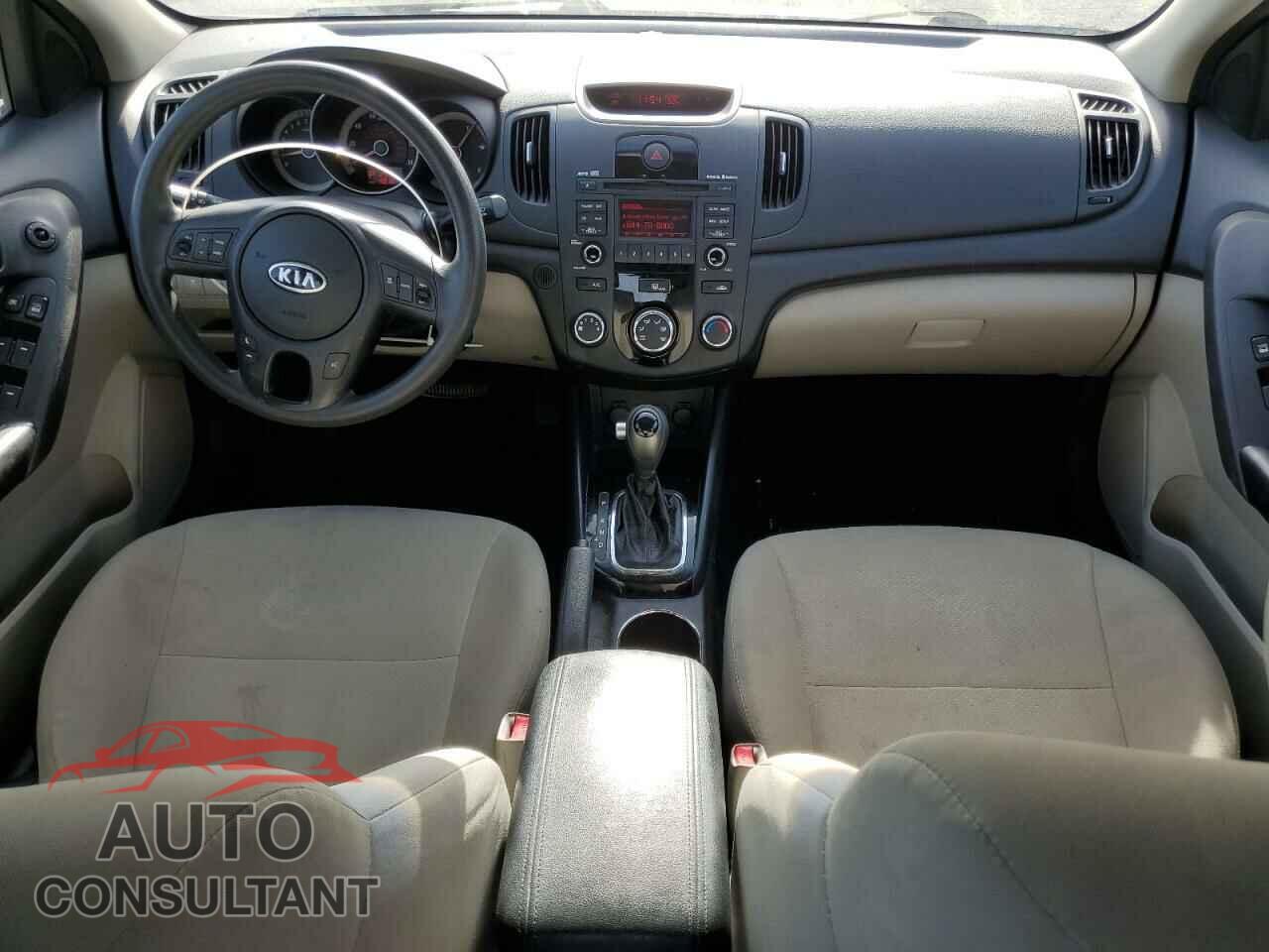 KIA FORTE 2011 - KNAFU4A21B5402909