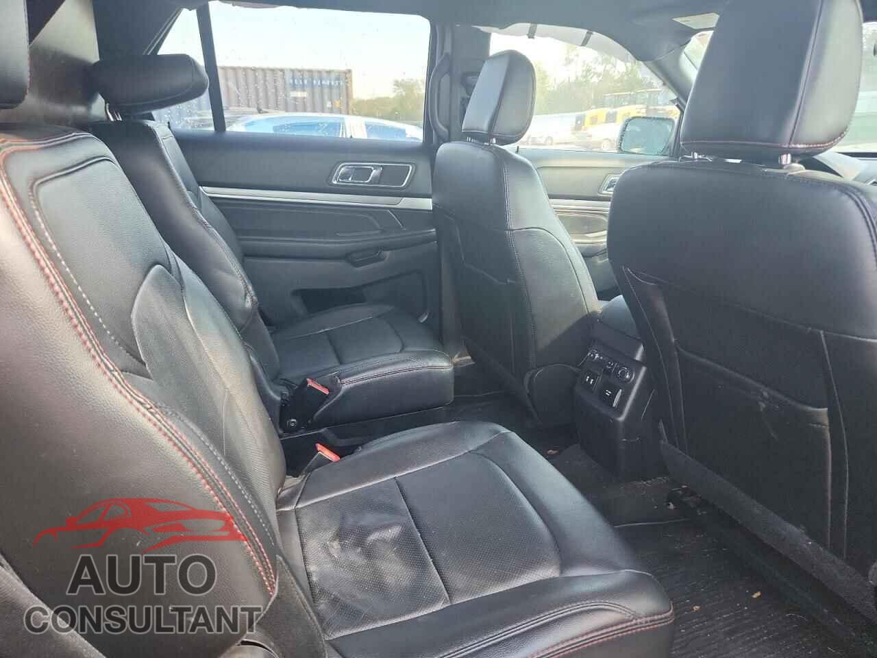 FORD EXPLORER 2018 - 1FM5K8GT6JGB64064