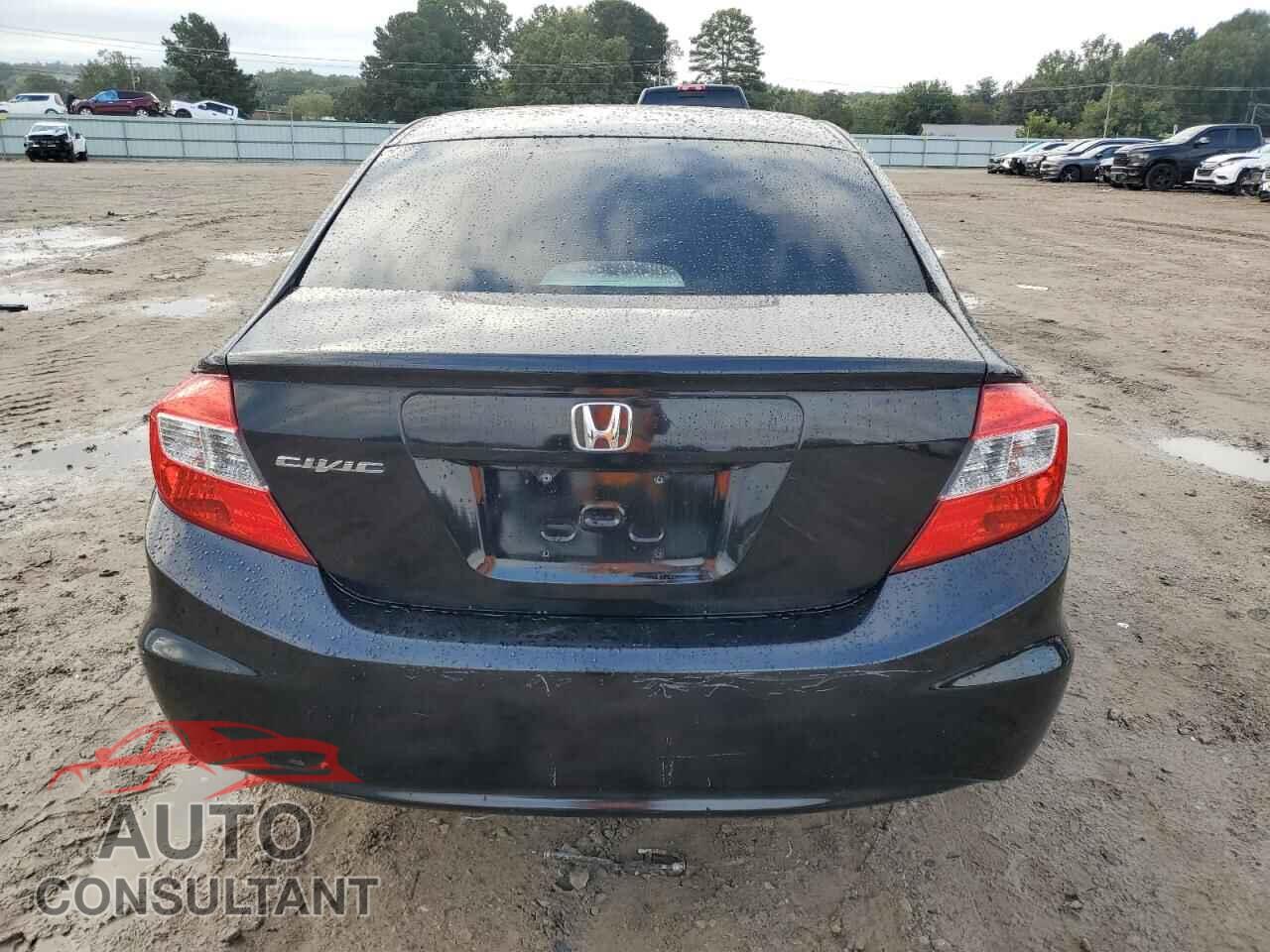 HONDA CIVIC 2012 - 2HGFB2F52CH605383