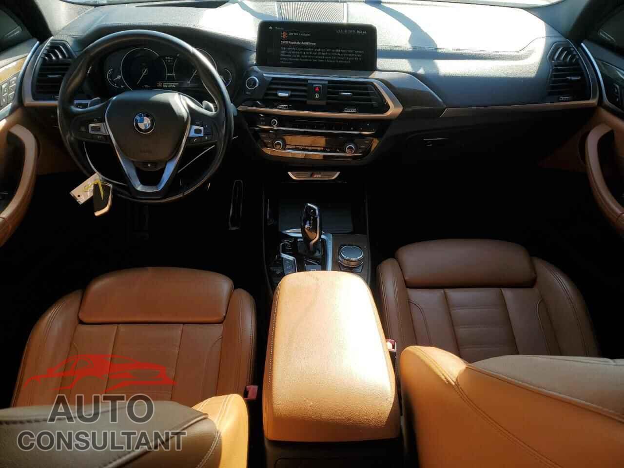 BMW X3 2018 - 5UXTS3C57J0Y95714