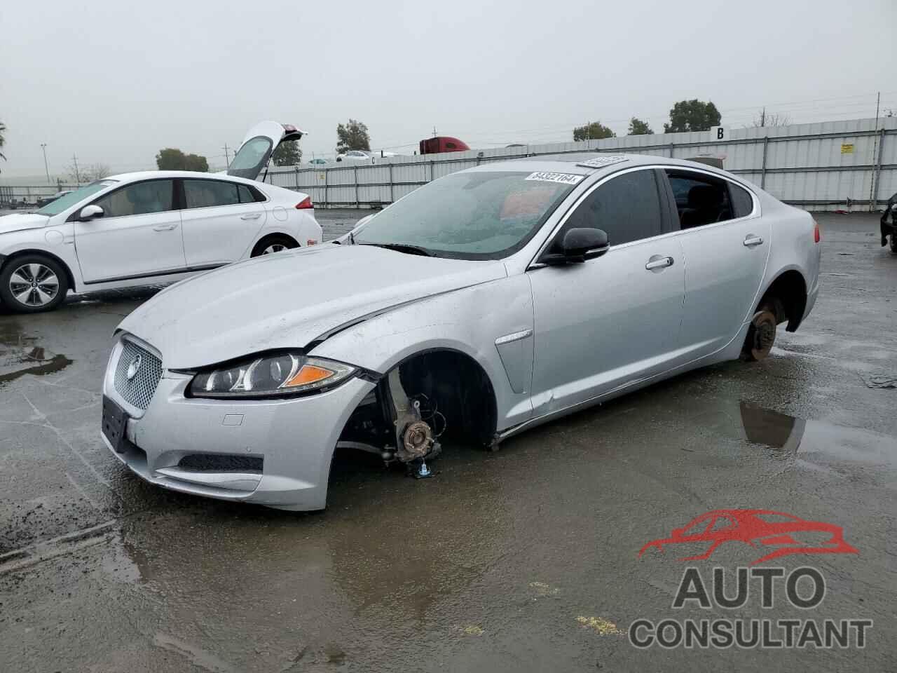 JAGUAR XF 2012 - SAJWA0HB8CLS41130