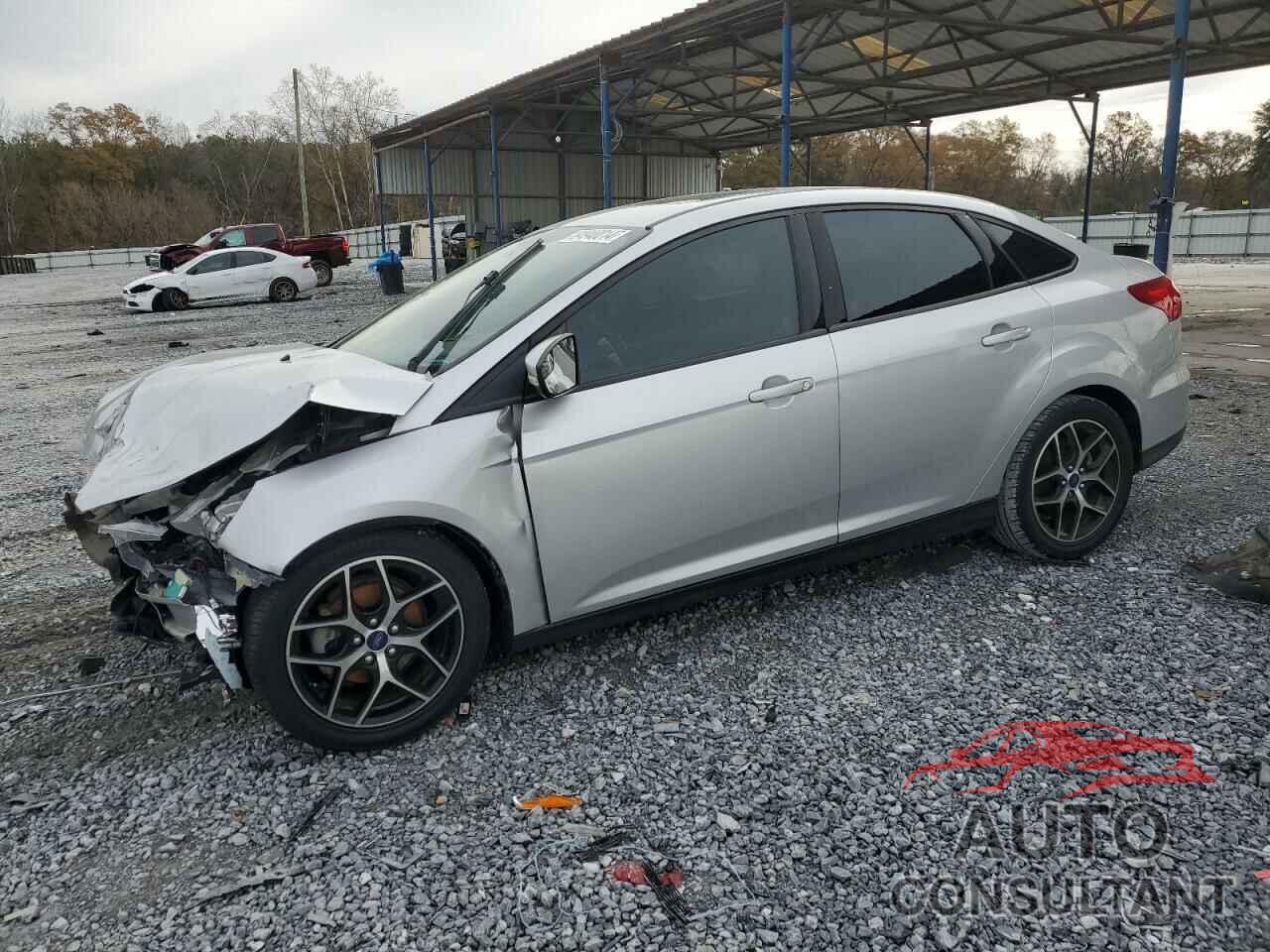 FORD FOCUS 2017 - 1FADP3H25HL240956