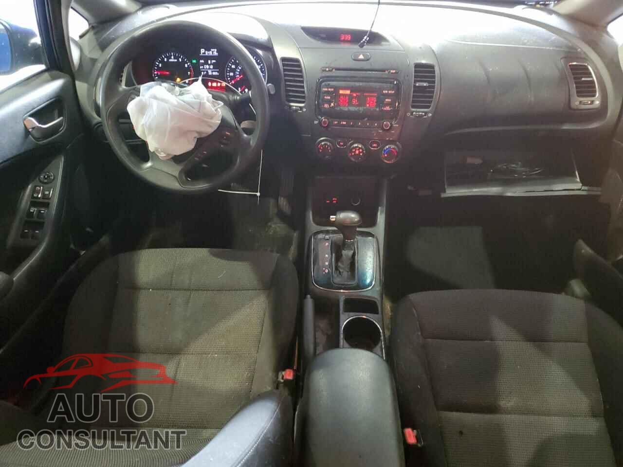 KIA FORTE 2017 - 3KPFK4A79HE025649