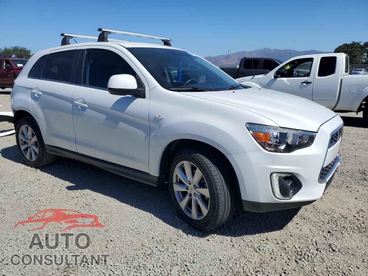 MITSUBISHI OUTLANDER 2015 - 4A4AP4AU6FE002834