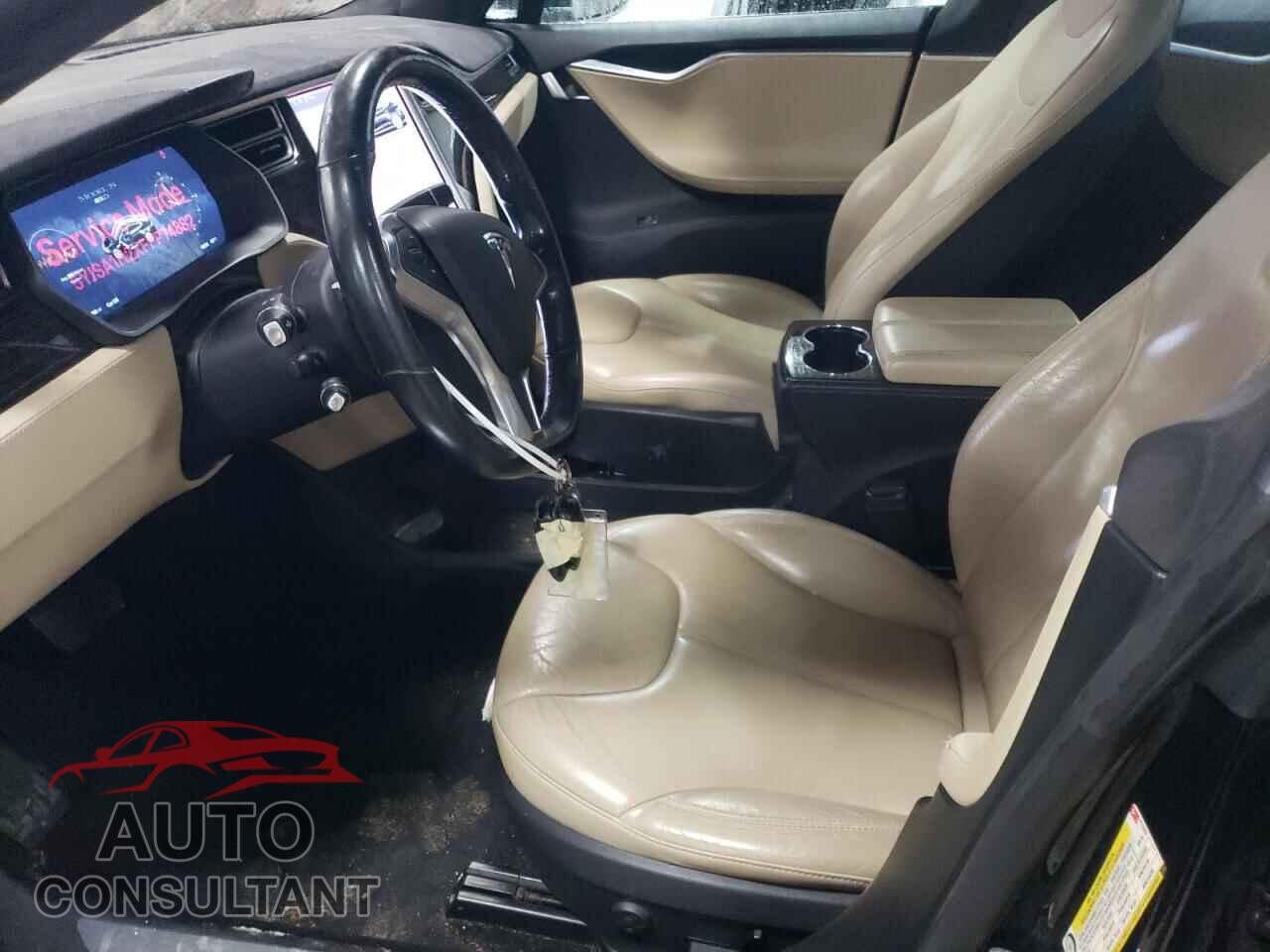 TESLA MODEL S 2015 - 5YJSA1H2XFFP74882