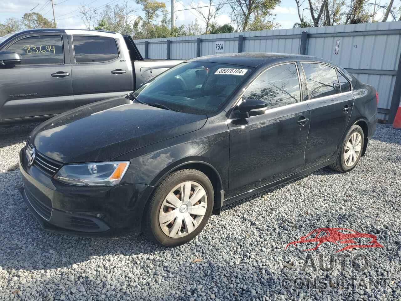 VOLKSWAGEN JETTA 2013 - 3VWDX7AJ2DM301057