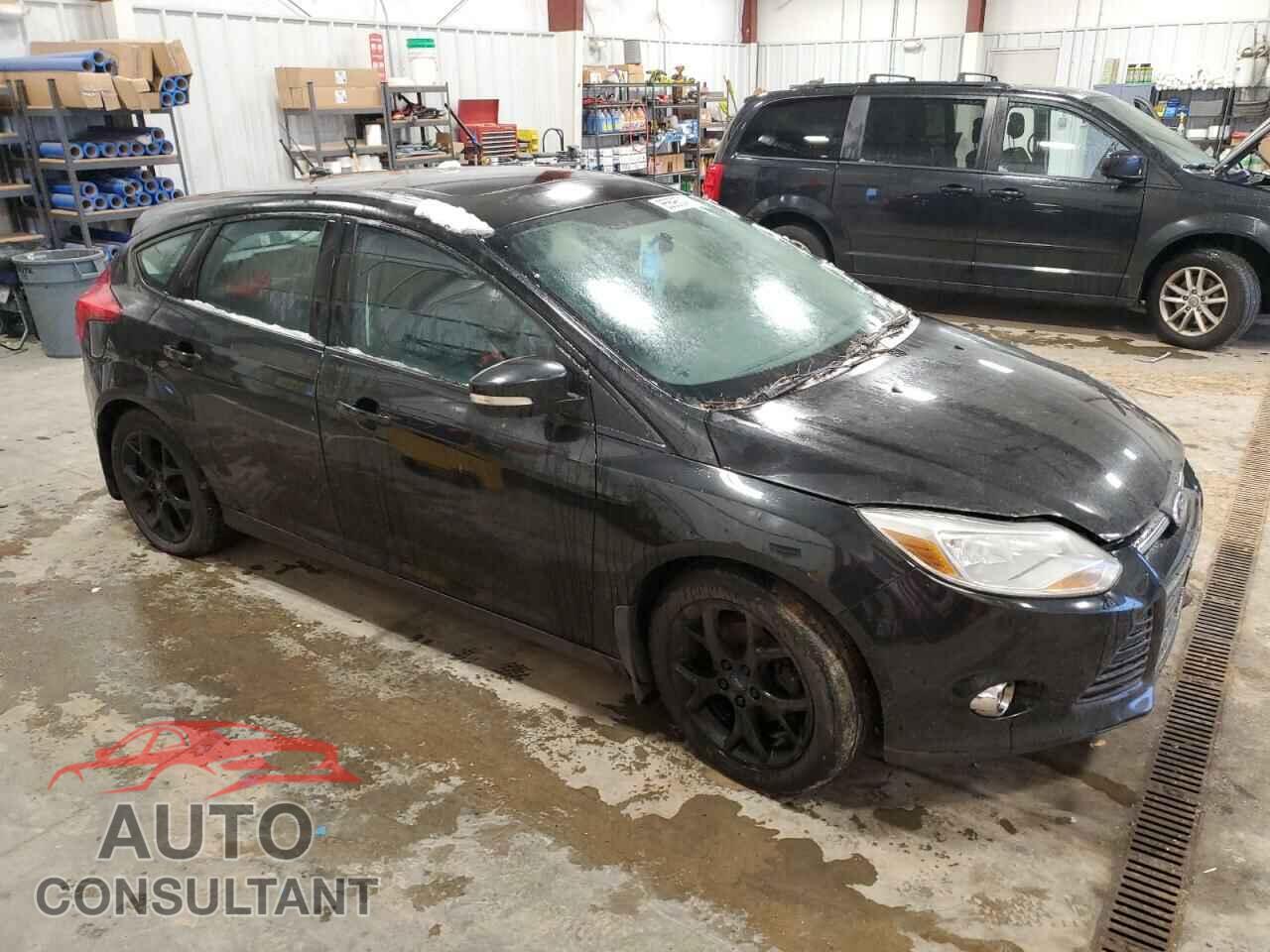 FORD FOCUS 2014 - 1FADP3K2XEL346646