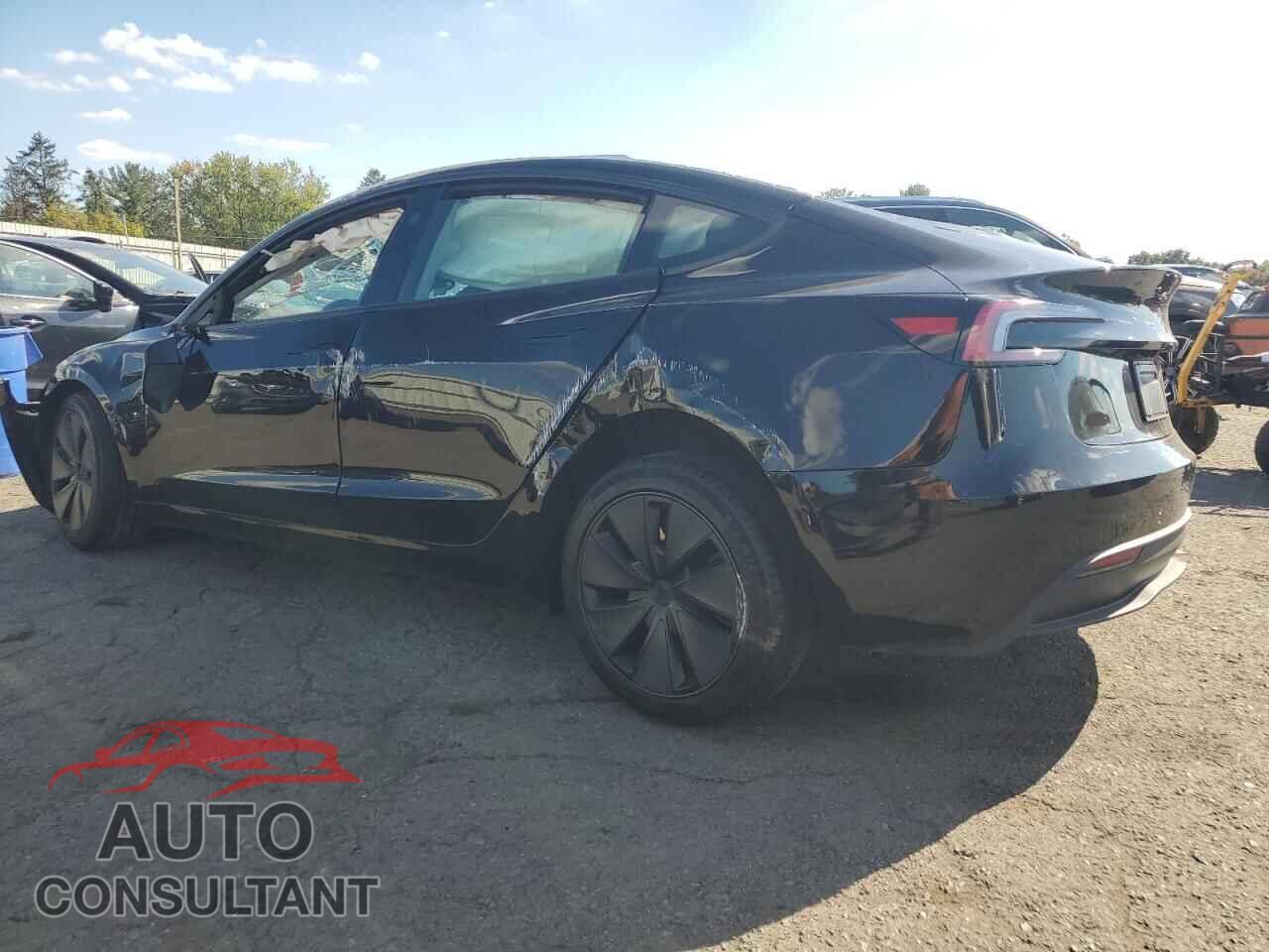 TESLA MODEL 3 2024 - 5YJ3E1EA9RF765874
