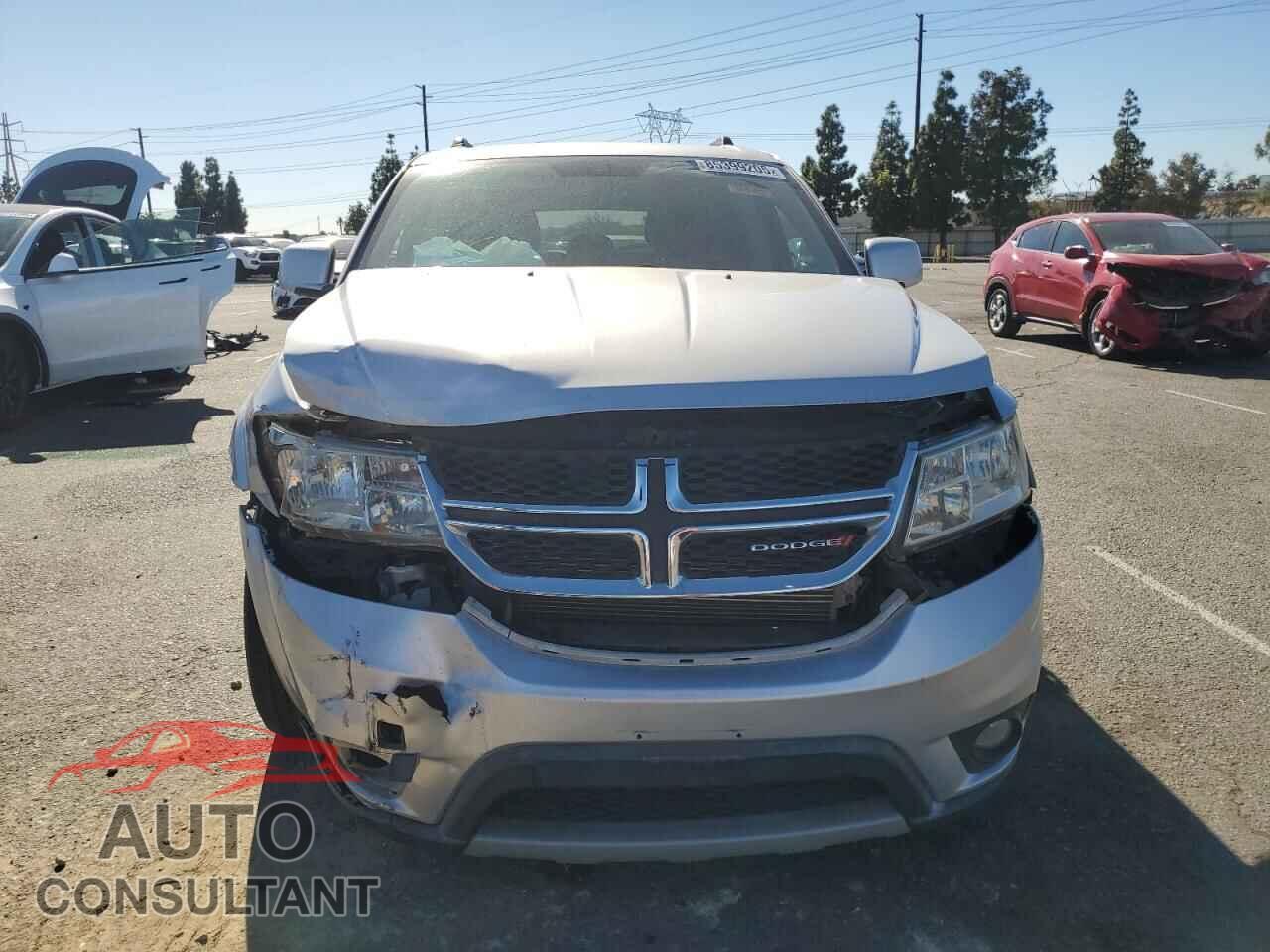 DODGE JOURNEY 2012 - 3C4PDCBG0CT360262