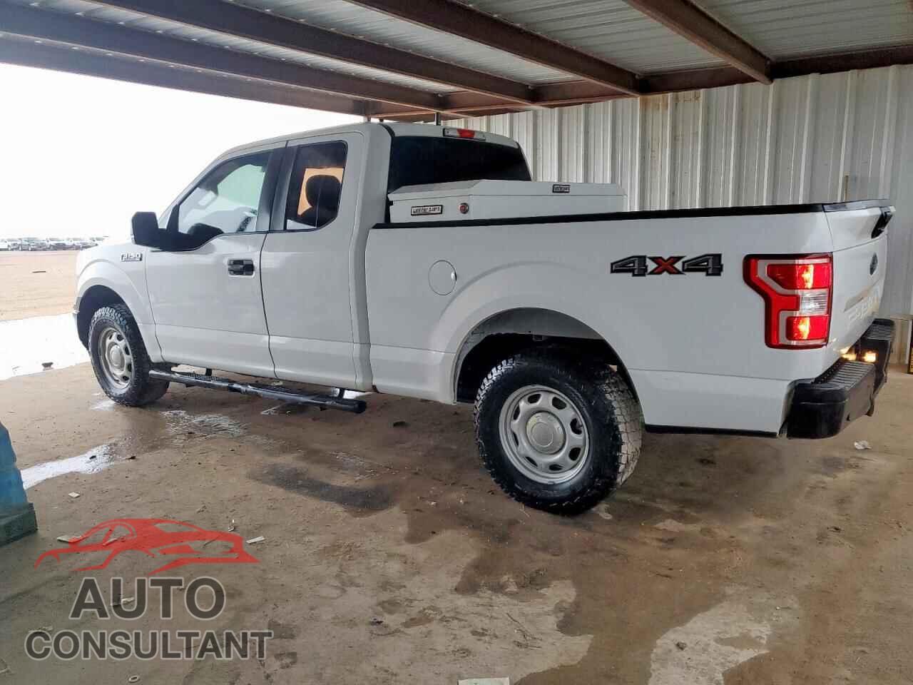 FORD F-150 2018 - 1FTFX1E50JFA07156