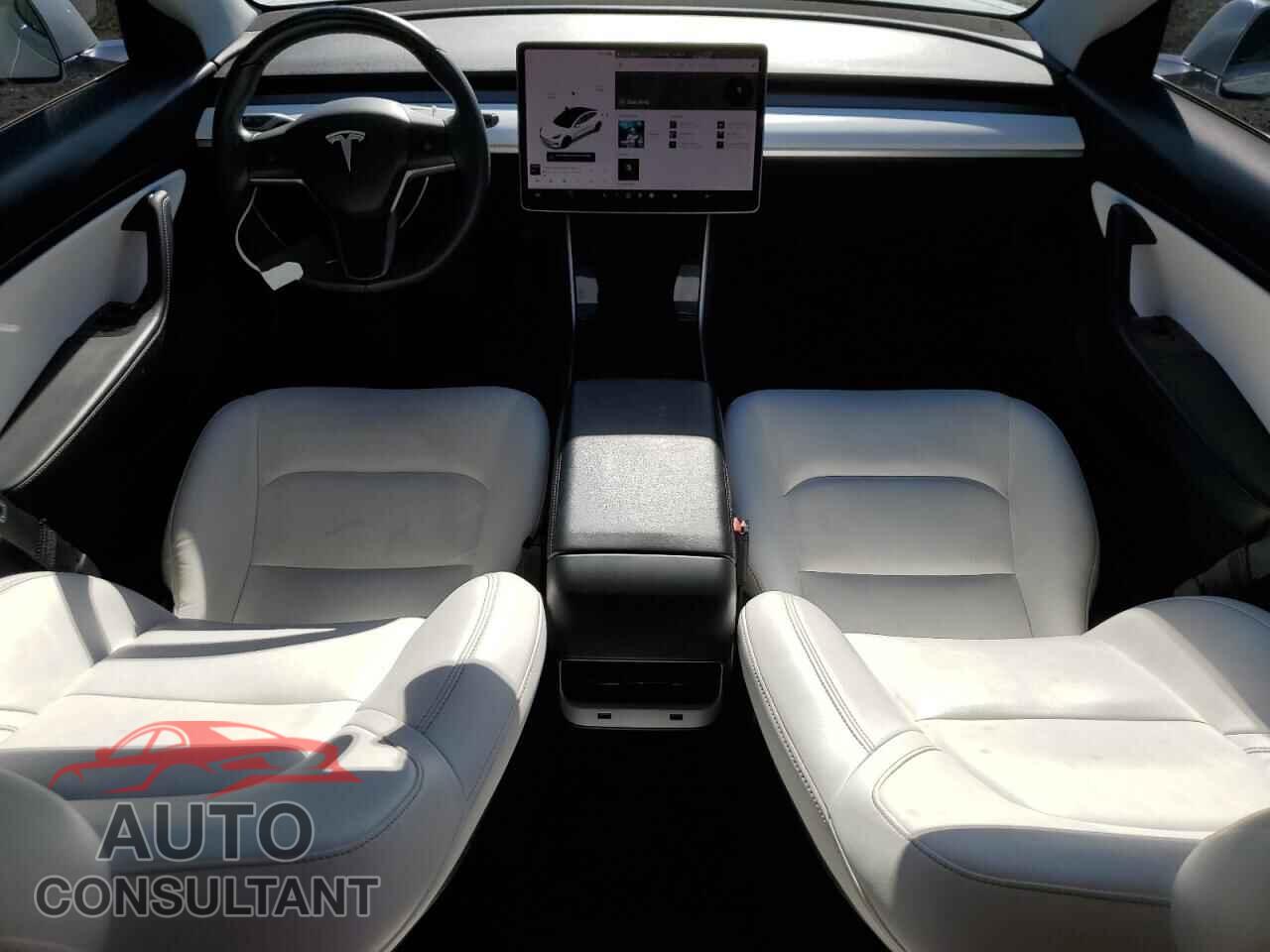 TESLA MODEL 3 2019 - 5YJ3E1EA5KF486153