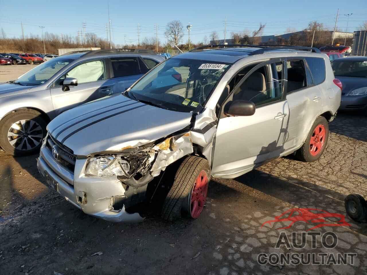 TOYOTA RAV4 2011 - 2T3BF4DV6BW104169