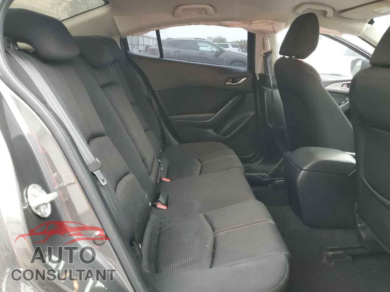 MAZDA 3 2017 - 3MZBN1U73HM109940