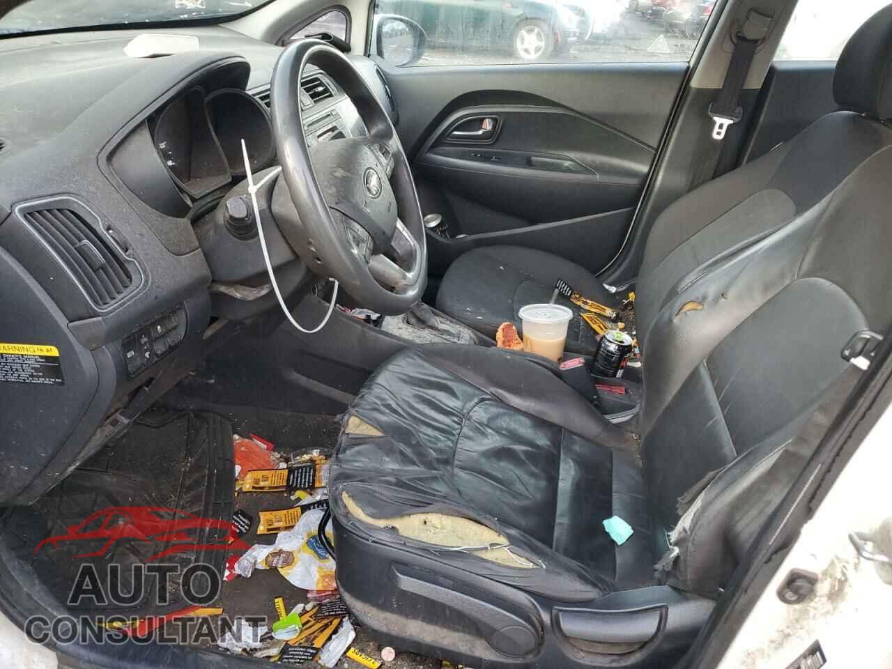 KIA RIO 2016 - KNADM4A38G6587686