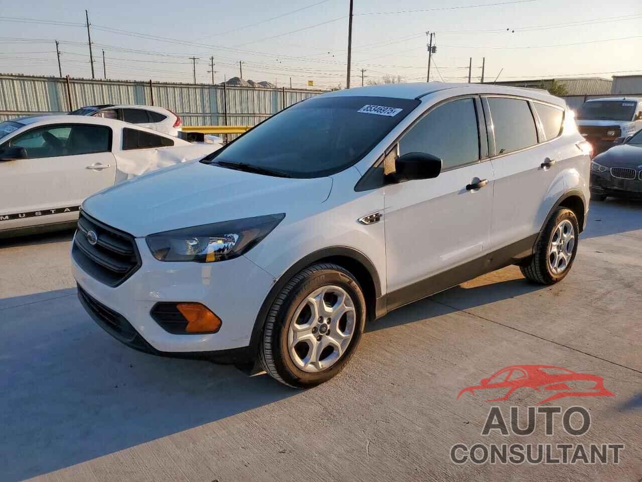 FORD ESCAPE 2019 - 1FMCU0F77KUA47989