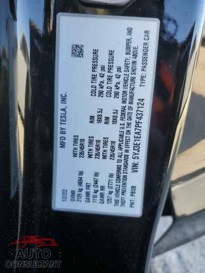 TESLA MODEL 3 2023 - 5YJ3E1EA7PF437124