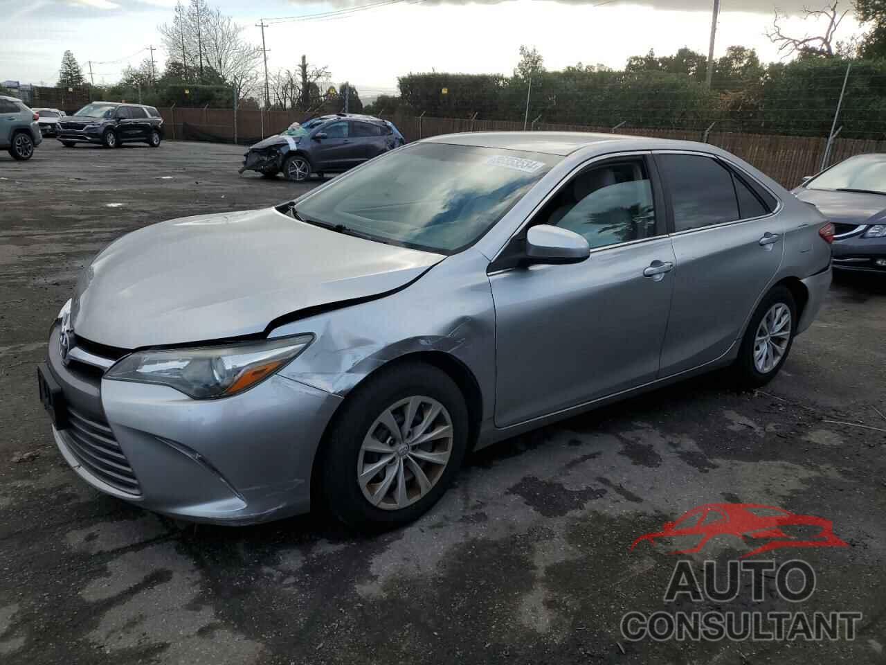 TOYOTA CAMRY 2015 - 4T4BF1FK5FR453460