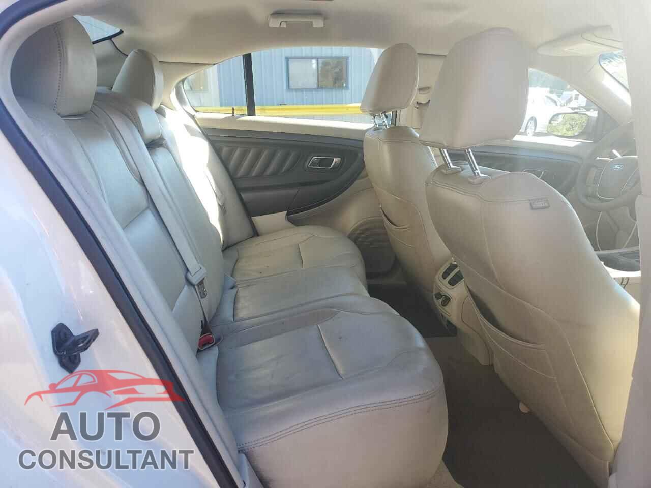 FORD TAURUS 2012 - 1FAHP2DW8CG131767