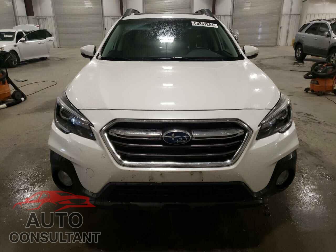 SUBARU OUTBACK 2018 - 4S4BSANC3J3363562