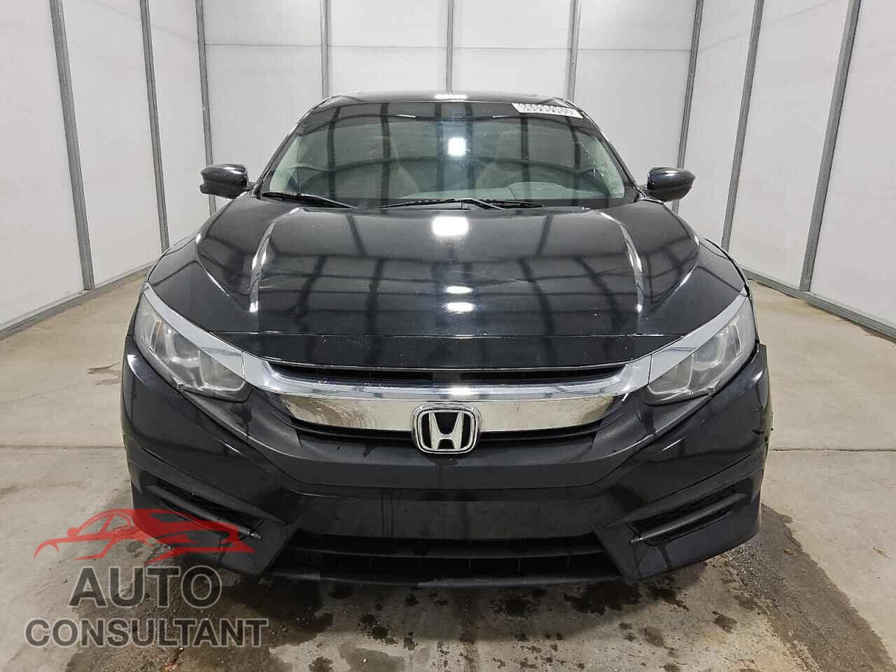 HONDA CIVIC 2017 - 19XFC2F71HE021010