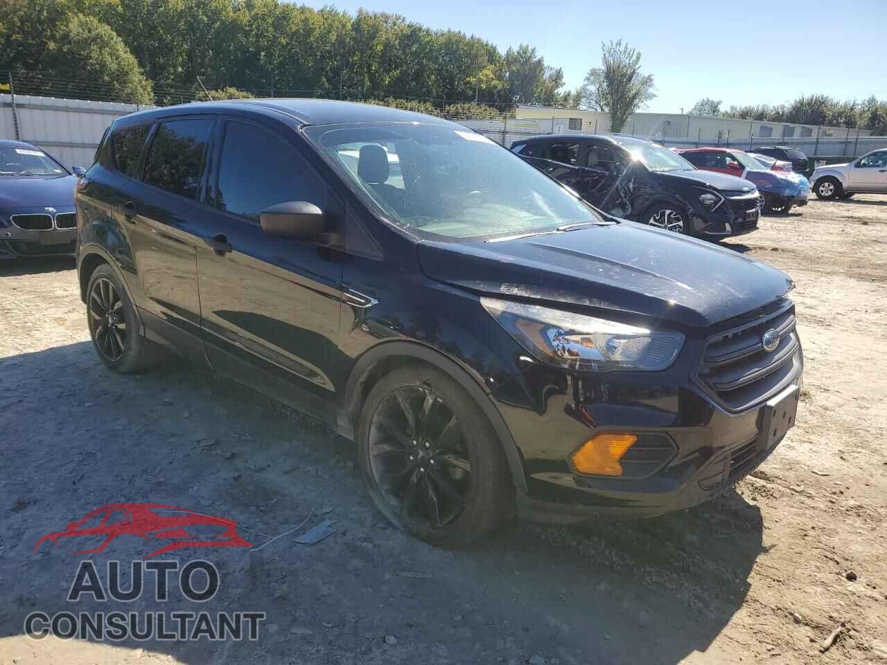 FORD ESCAPE 2018 - 1FMCU0F77JUD00971