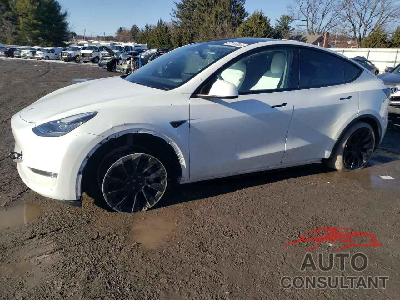 TESLA MODEL Y 2023 - 7SAYGDEE7PA105995