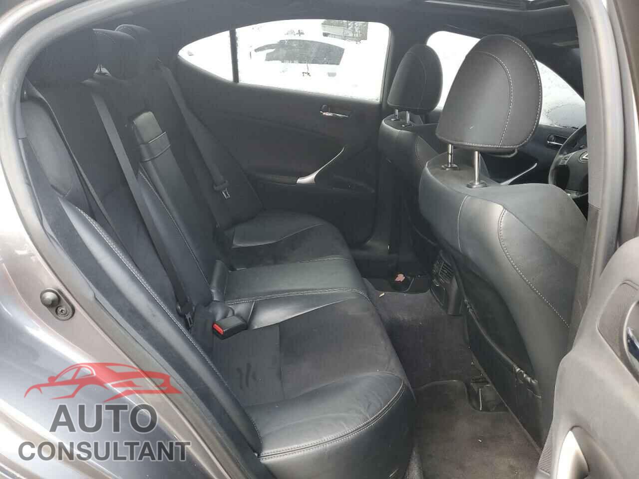 LEXUS IS 2012 - JTHBF5C23C5169730