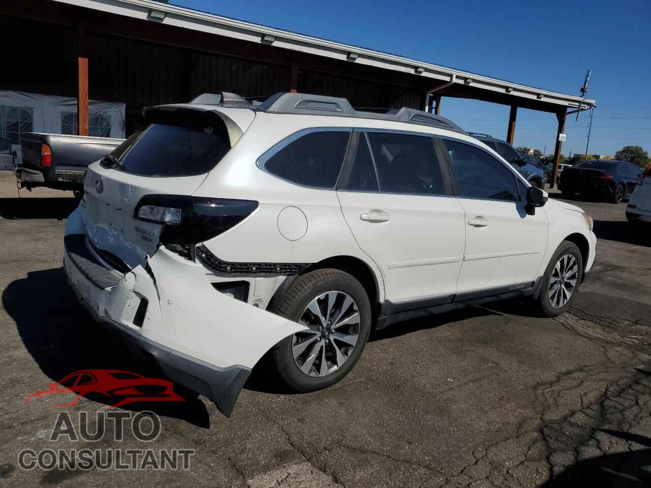 SUBARU OUTBACK 2017 - 4S4BSENCXH3314375