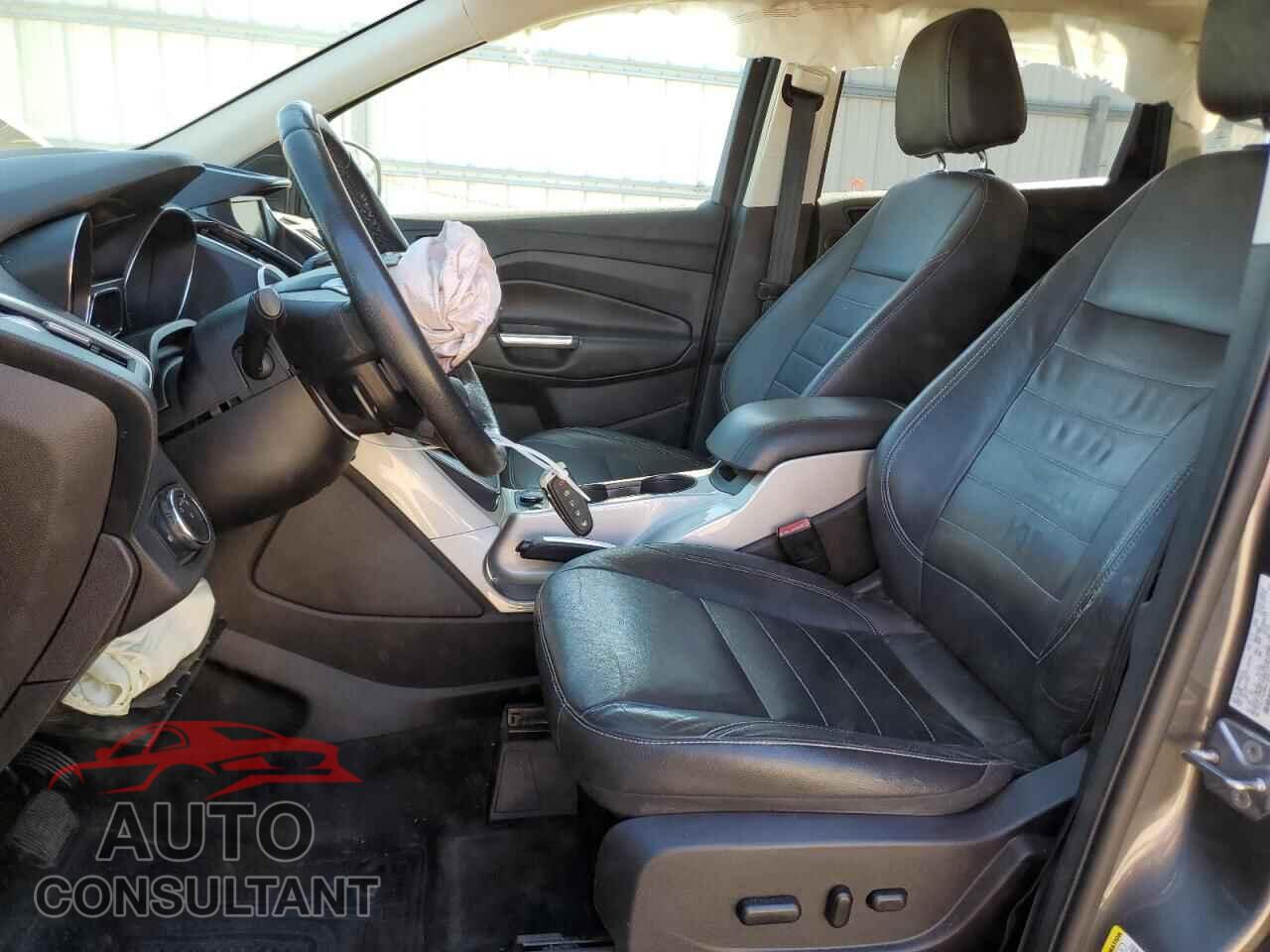 FORD ESCAPE 2013 - 1FMCU9H96DUB76165