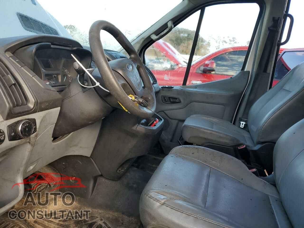 FORD TRANSIT 2015 - 1FTNR2CG3FKA61677