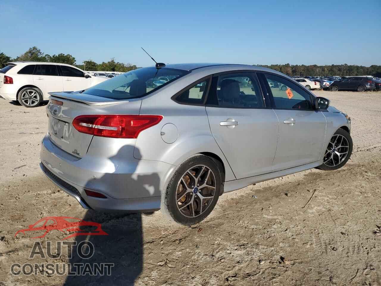 FORD FOCUS 2016 - 1FADP3F29GL404503
