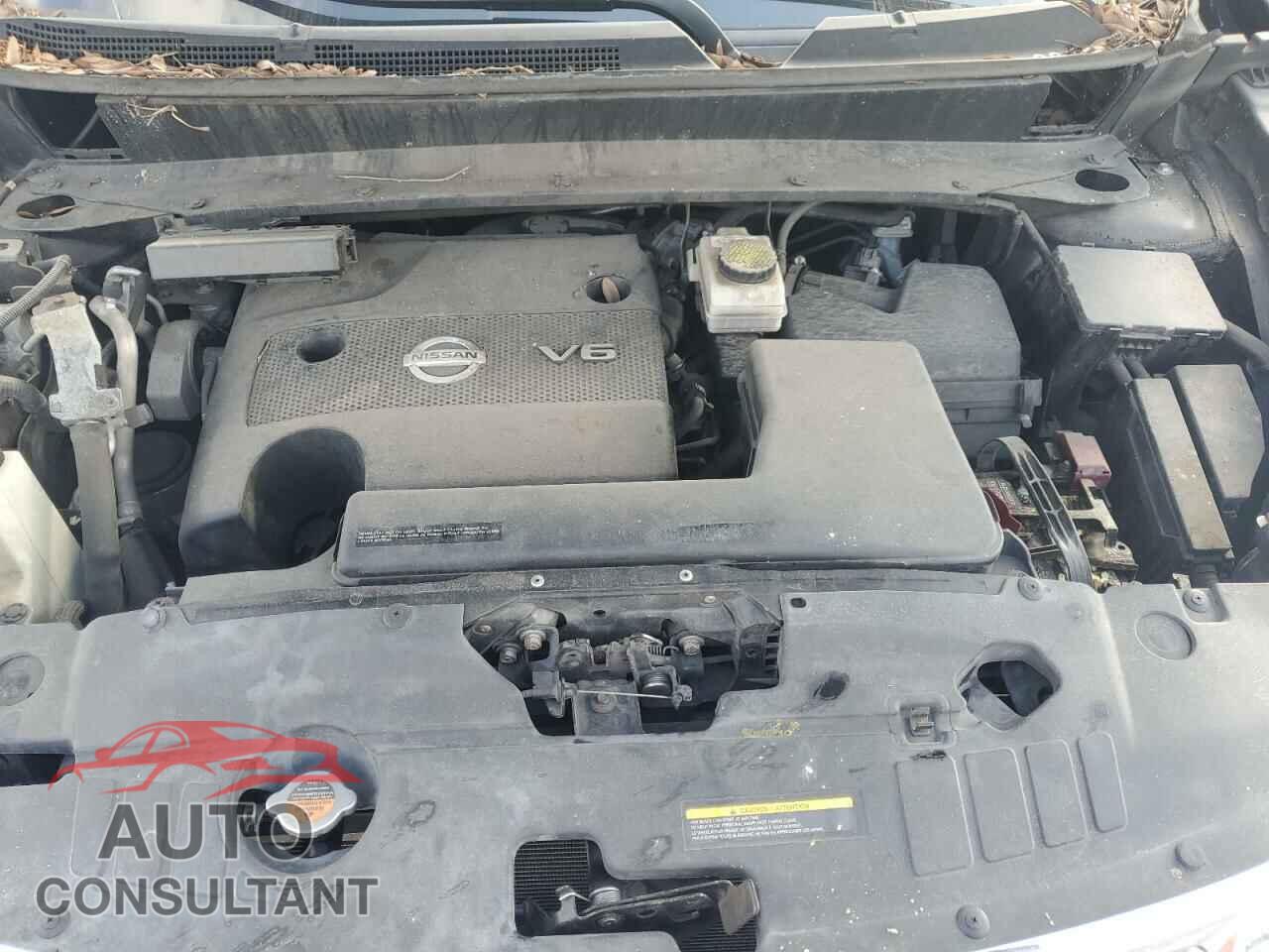 NISSAN PATHFINDER 2013 - 5N1AR2MN4DC638943