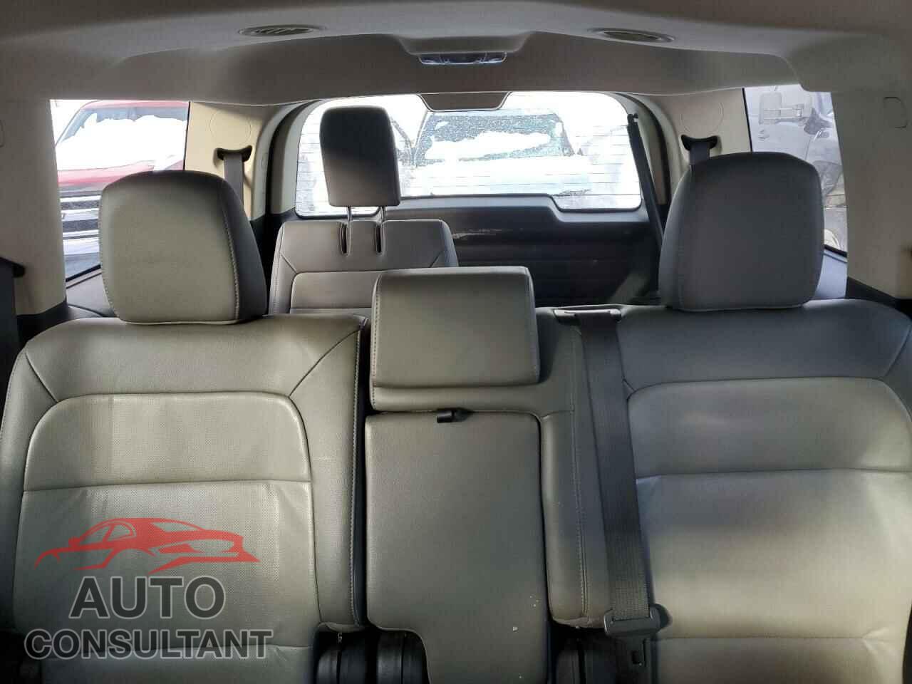FORD FLEX 2016 - 2FMGK5C83GBA00103