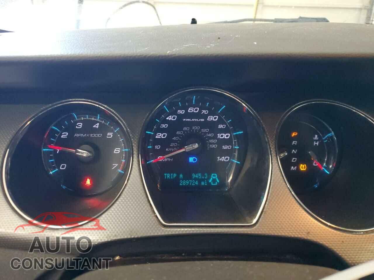 FORD TAURUS 2011 - 1FAHP2EW0BG177090