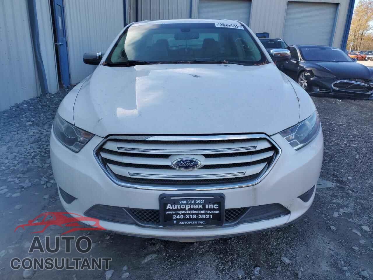 FORD TAURUS 2016 - 1FAHP2F85GG105812