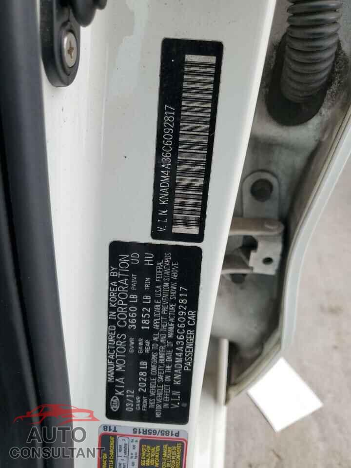 KIA RIO 2012 - KNADM4A36C6092817