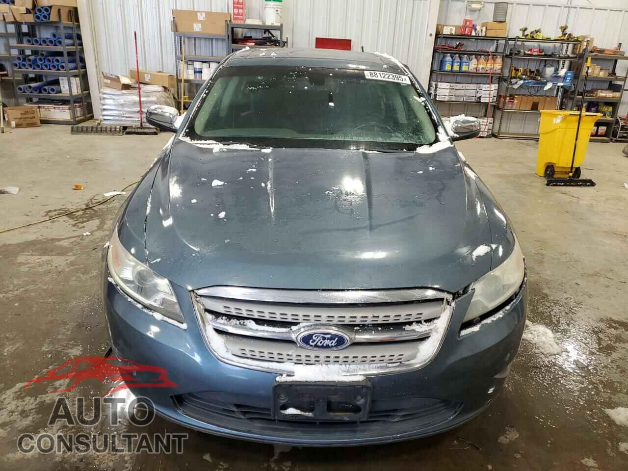 FORD TAURUS 2010 - 1FAHP2FW3AG143576