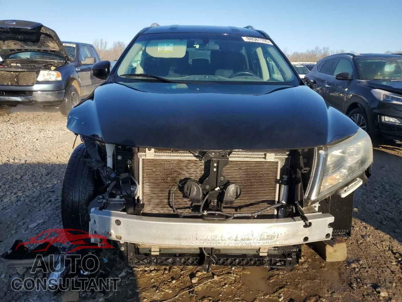 NISSAN PATHFINDER 2013 - 5N1AR2MM3DC663985