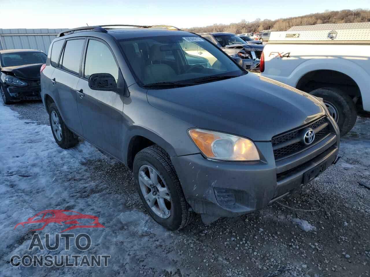 TOYOTA RAV4 2012 - JTMZF4DV7CD033111