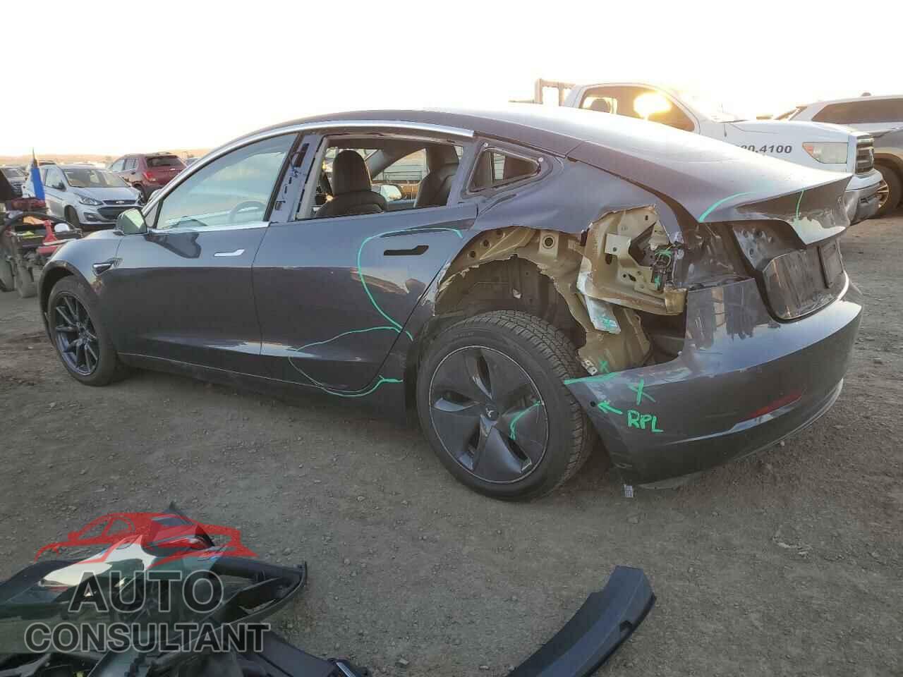 TESLA MODEL 3 2019 - 5YJ3E1EB2KF205662