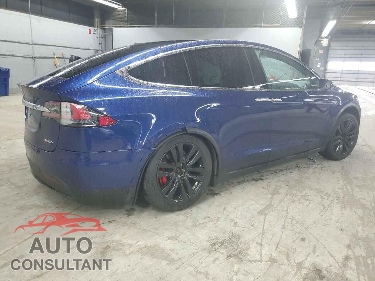 TESLA MODEL X 2016 - 5YJXCBE43GF000339
