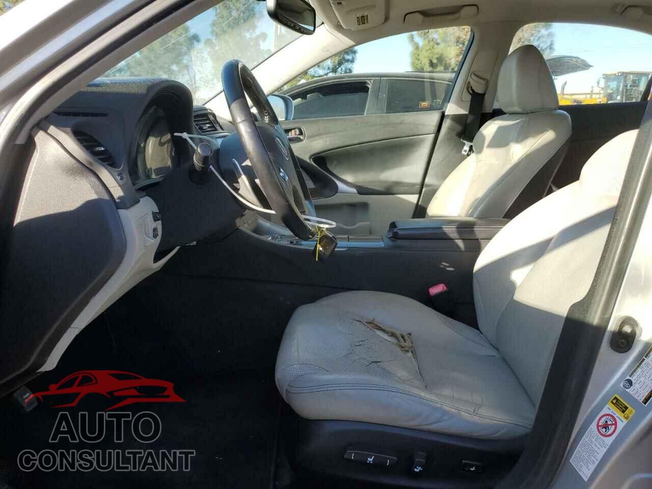 LEXUS IS 2010 - JTHBF5C27A5109107