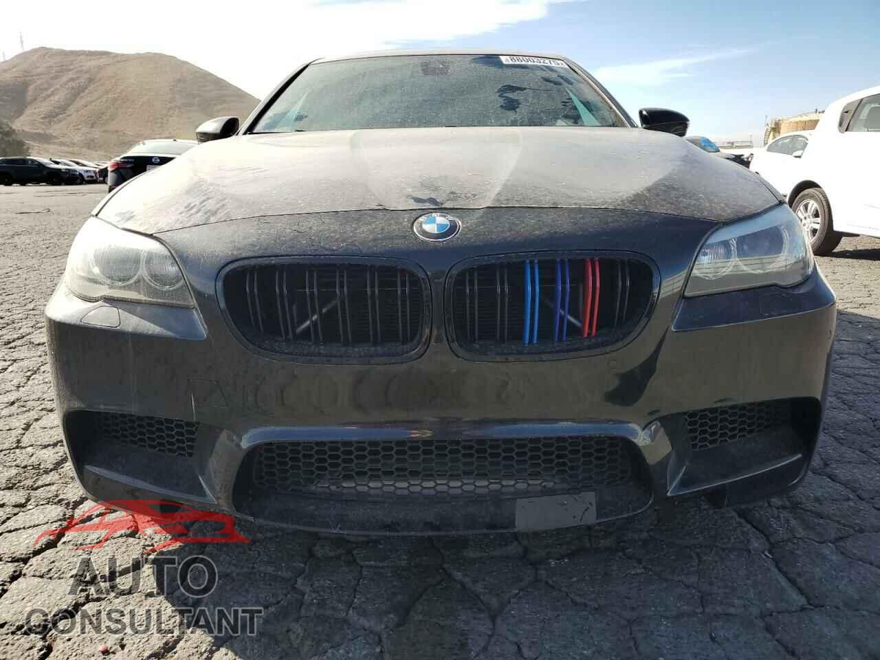 BMW M5 2013 - WBSFV9C54DC772568