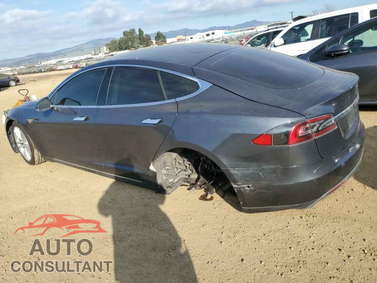 TESLA MODEL S 2014 - 5YJSA1S12EFP66192