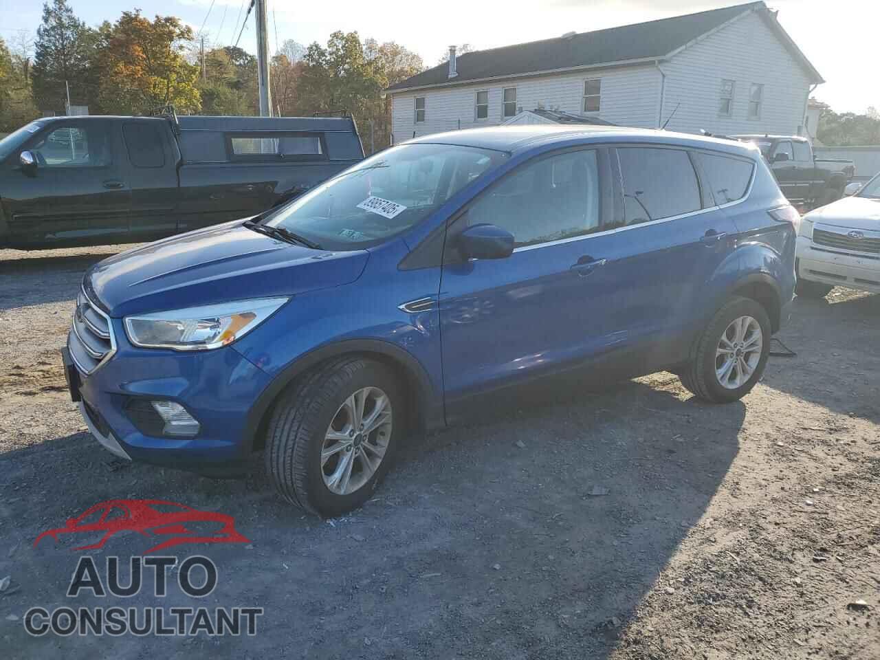 FORD ESCAPE 2017 - 1FMCU0GD7HUB34739